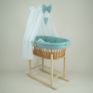 Wiklinowy kosz Mojżesza OLIWIA naturalny z kołyską na biegunach i pościelą khaki - sarenka.